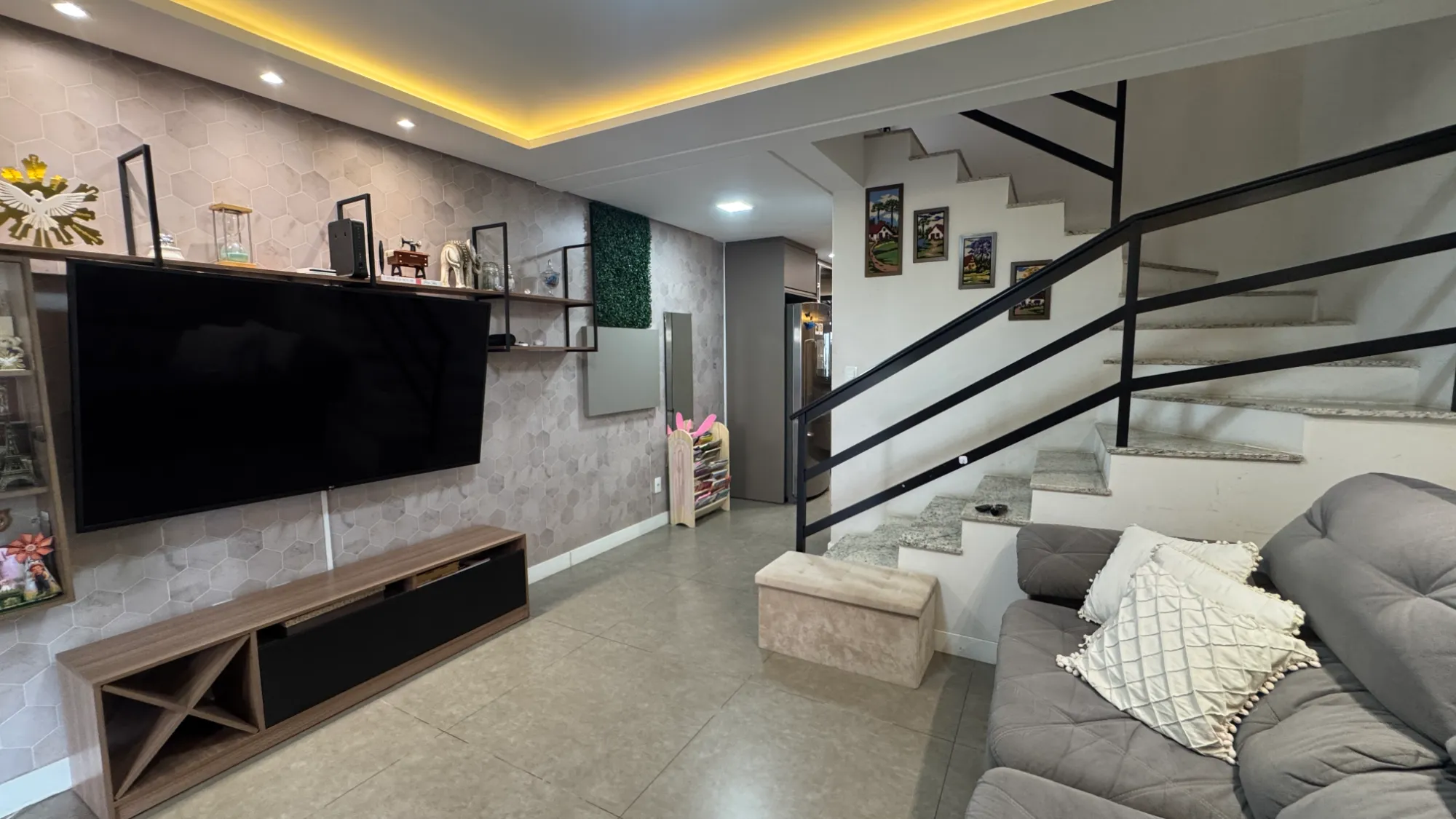 Sobrado com 2 Suítes à Venda no Bairro Velha, Blumenau/SC – R$ 630.000,00