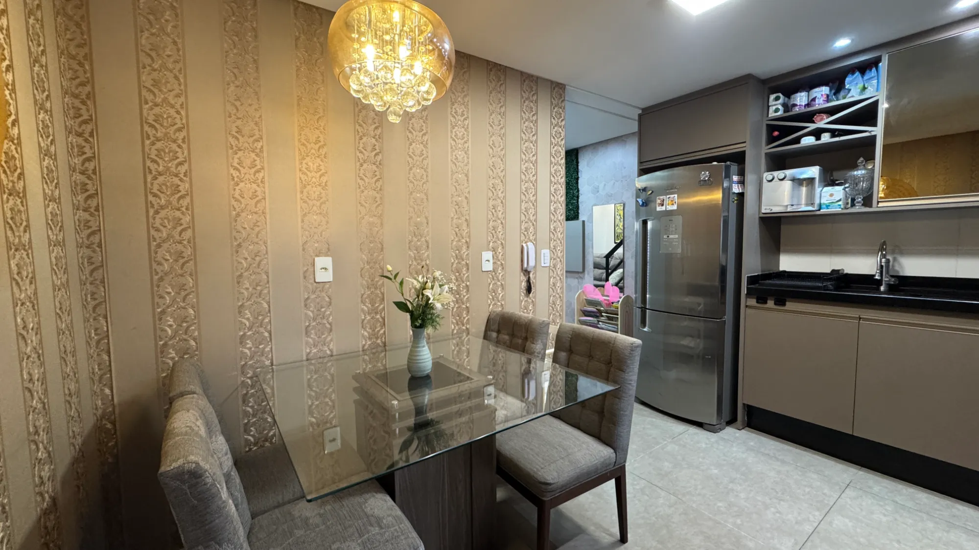 Sobrado com 2 Suítes à Venda no Bairro Velha, Blumenau/SC – R$ 630.000,00