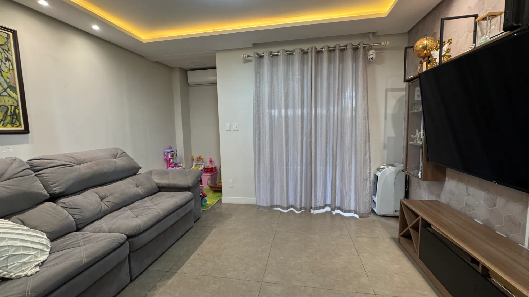 Sobrado com 2 Suítes à Venda no Bairro Velha, Blumenau/SC – R$ 630.000,00