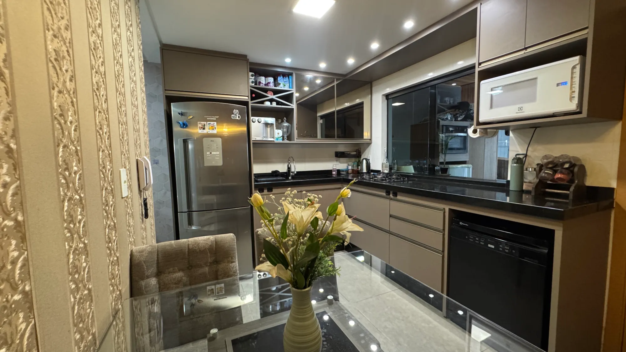 Sobrado com 2 Suítes à Venda no Bairro Velha, Blumenau/SC – R$ 630.000,00