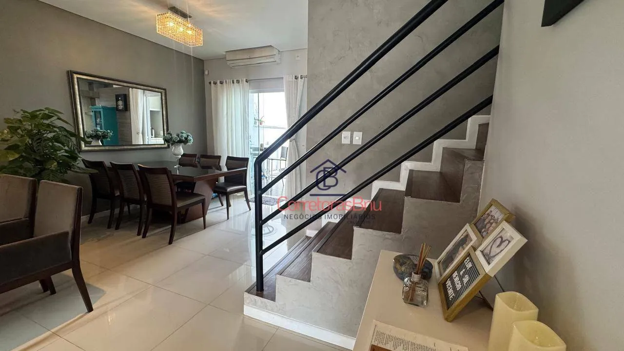Sobrado com 3 dormitórios à venda, 189 m² por R$ 1.100.000,00 - Vorstadt - Blumenau/SC