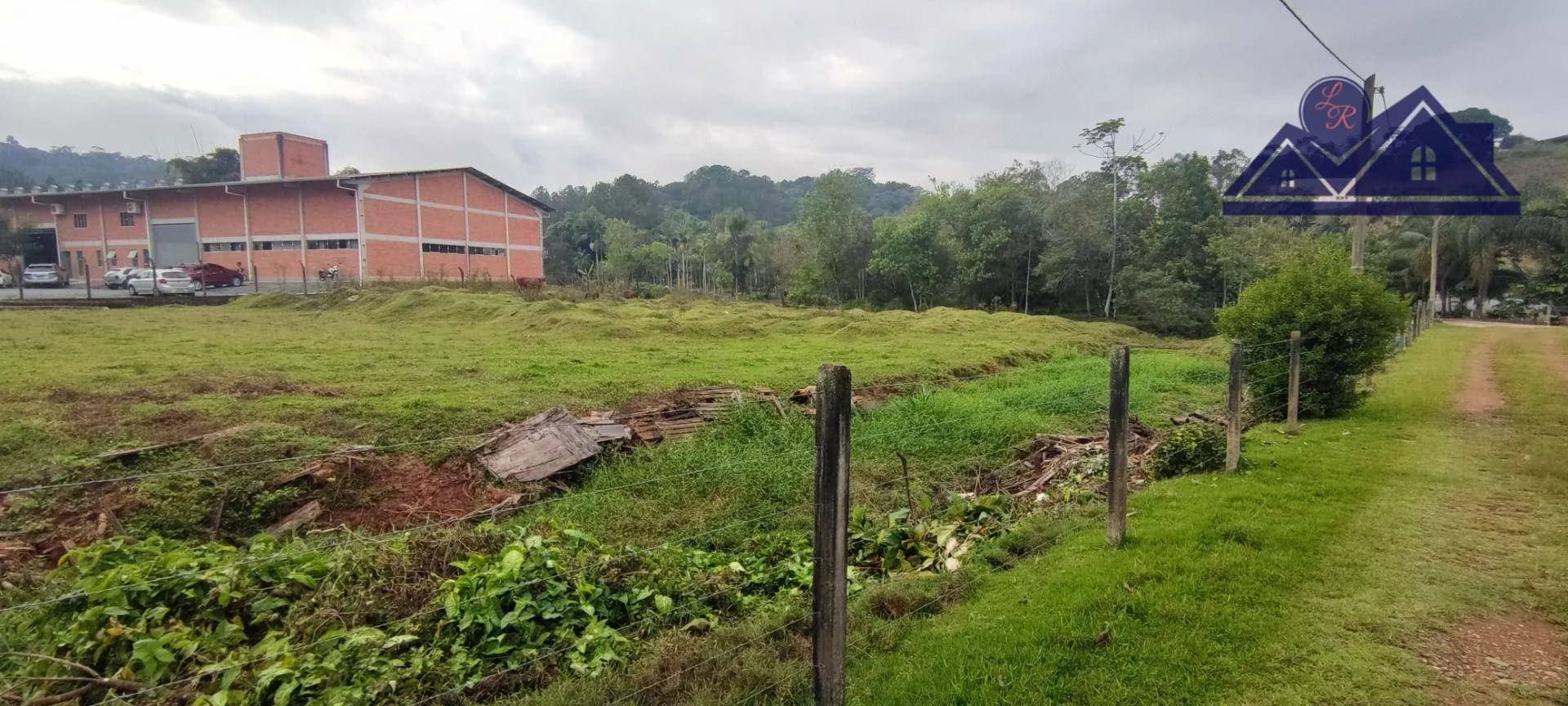Terreno à venda, 43356 m² por R$ 3.500.000,00 - Itoupava Central - Blumenau/SC