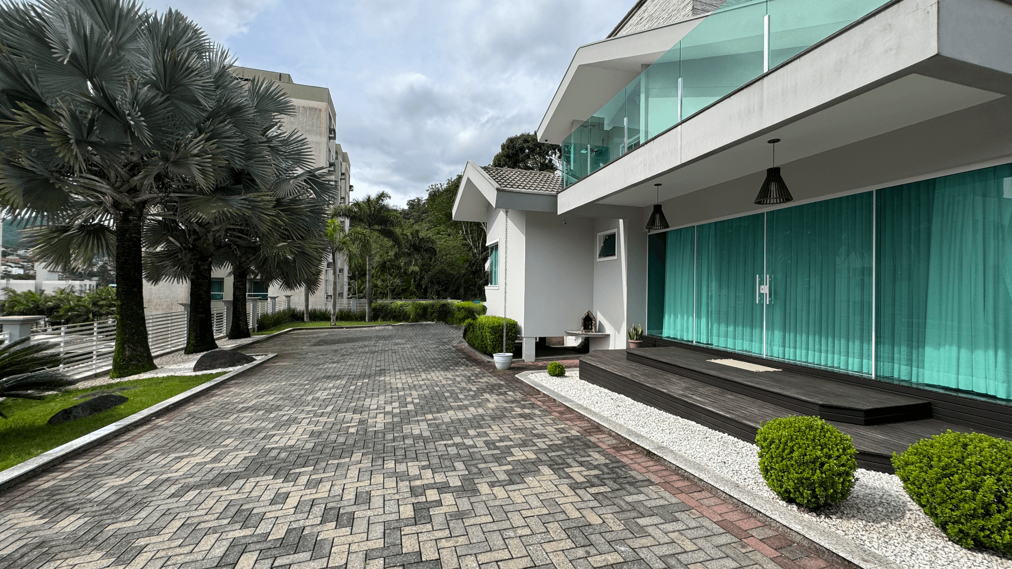 Casa com 4 quartos, 1 suíte e Piscina à no Salto do Norte, Blumenau/SC - R$ 2.590.000,00