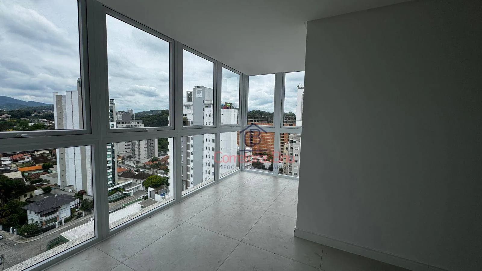 Apartamento com 3 dormitórios à venda, 112 m² por R$ 915.000,00 - Velha - Blumenau/SC