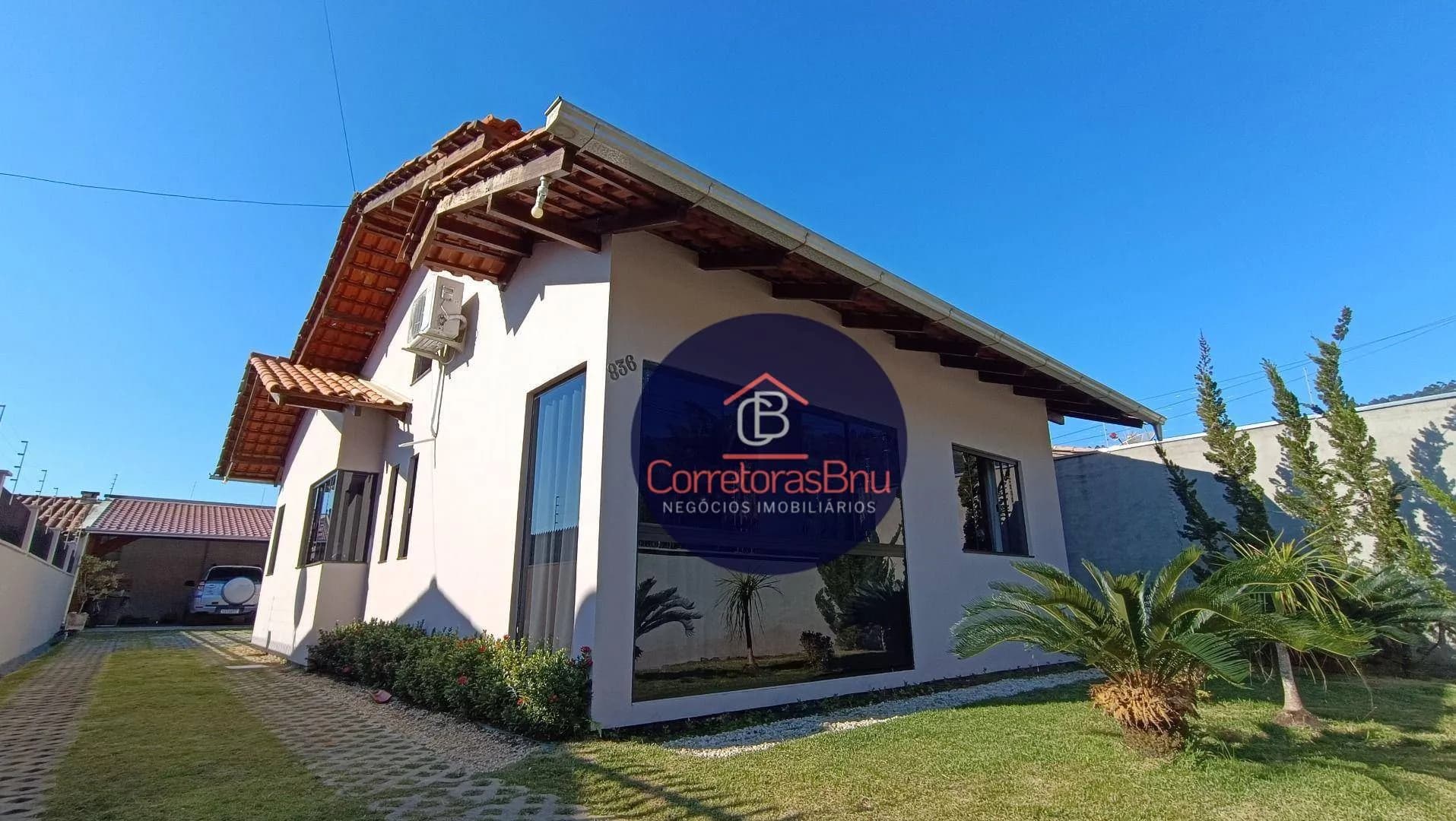 Foto de Casa à venda, 150 m² por R$ 690.000,00 - Ilhotinha - Ilhota/SC