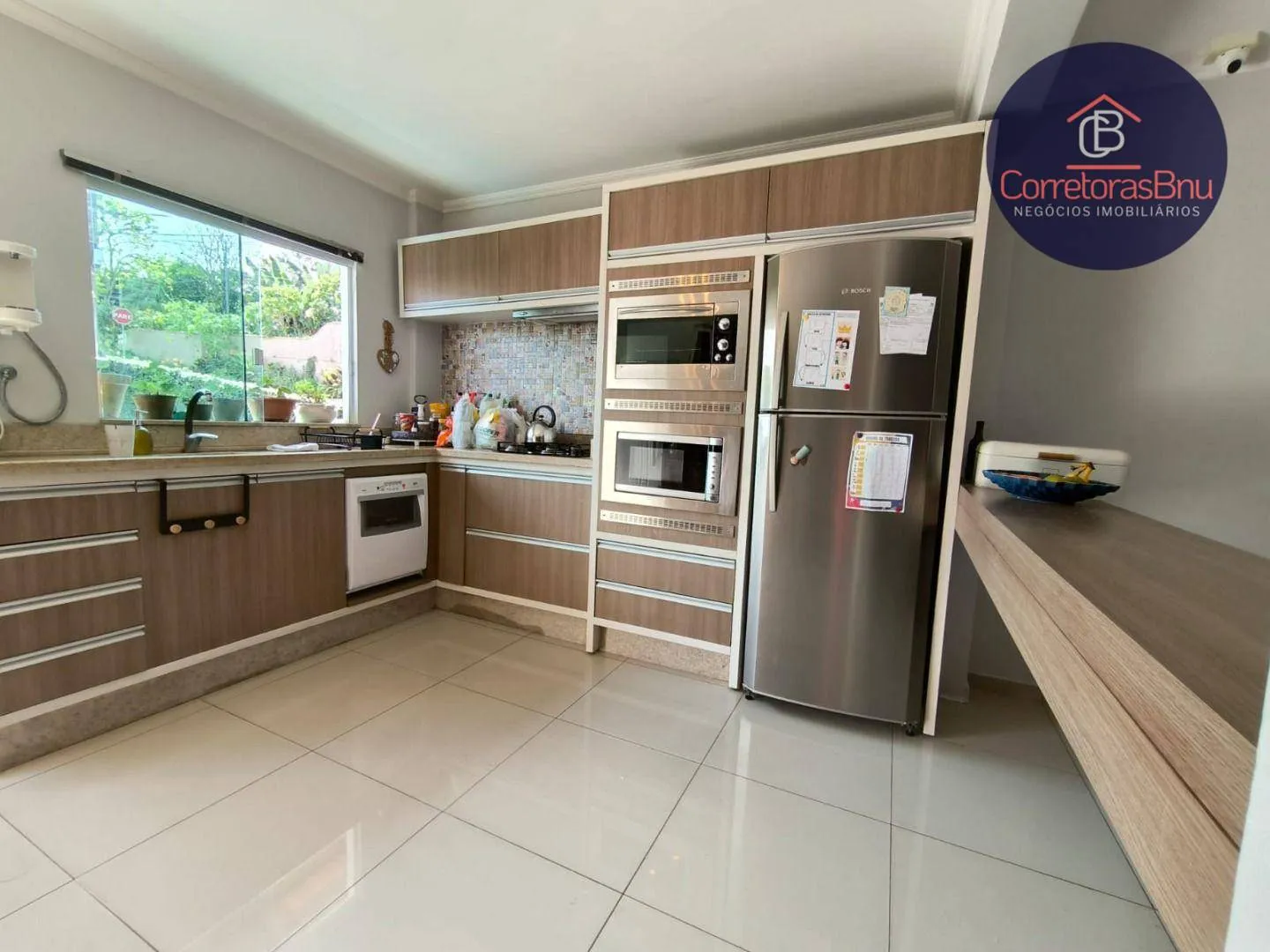 Sobrado com 5 dormitórios à venda, 295 m² por R$ 990.000,00 - Água Verde - Blumenau/SC