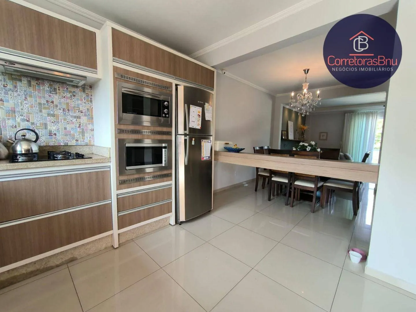 Sobrado com 5 dormitórios à venda, 295 m² por R$ 990.000,00 - Água Verde - Blumenau/SC