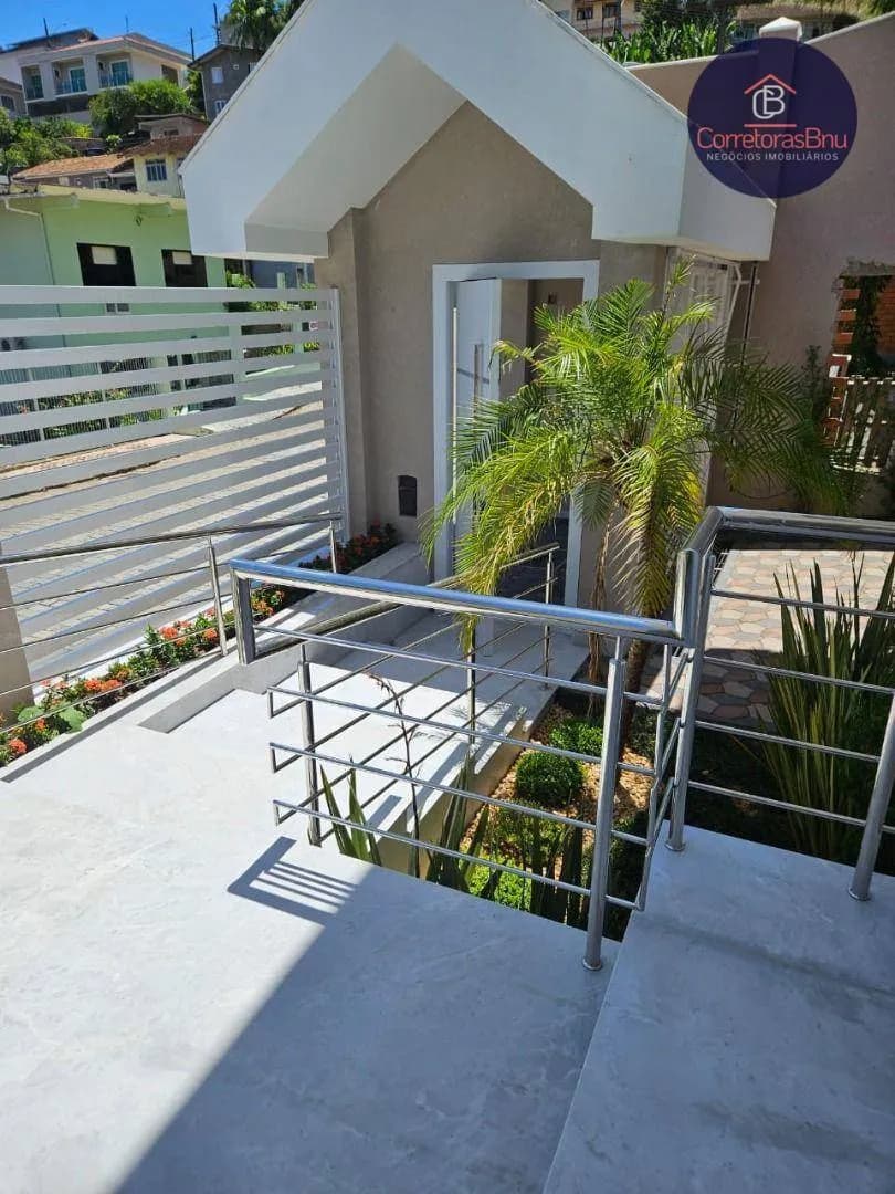 Casa com 3 dormitórios à venda, 440 m² por R$ 2.980.000,00 - Escola Agrícola - Blumenau/SC