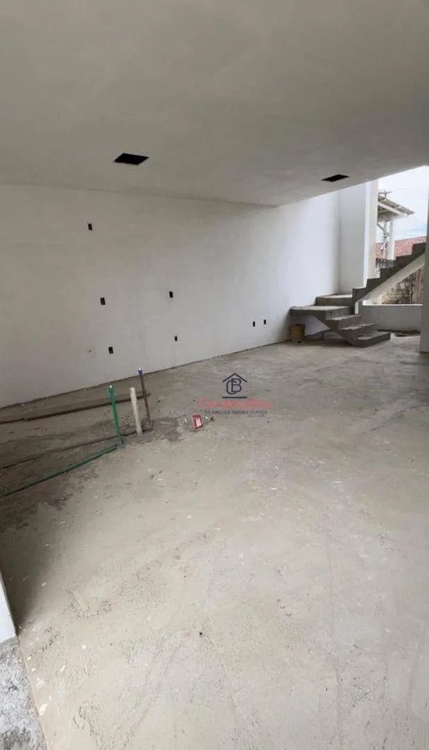 Casa com 3 dormitórios à venda, 136 m² por R$ 900.000,00 - Velha - Blumenau/SC
