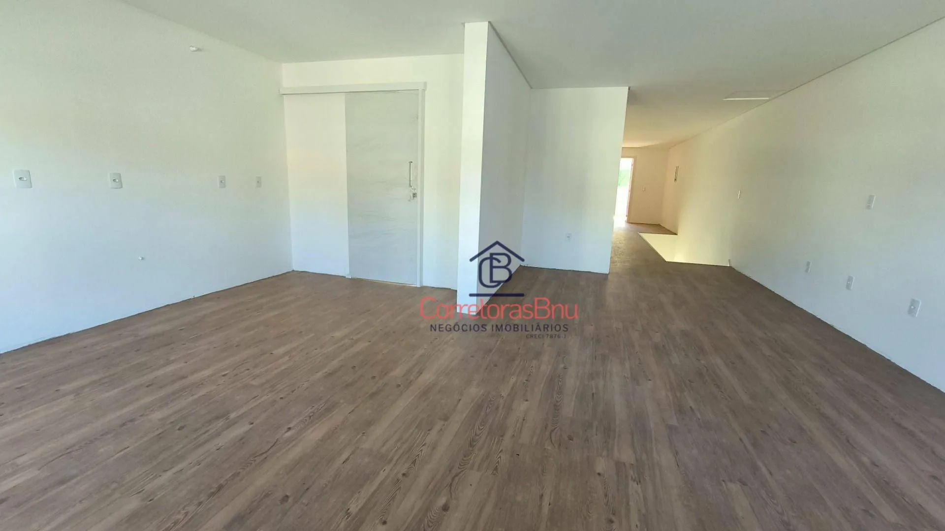 Sobrado com 3 dormitórios à venda, 263 m² por R$ 1.050.000,00 - Velha - Blumenau/SC