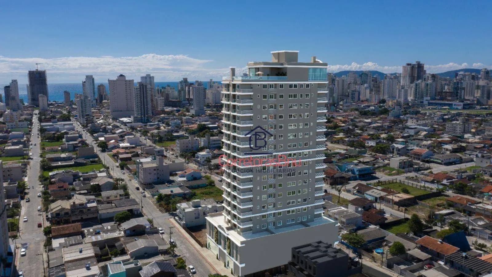 Apartamento com 2 dormitórios à venda, 63 m² por R$ 840.000,00 - Morretes - Itapema/SC