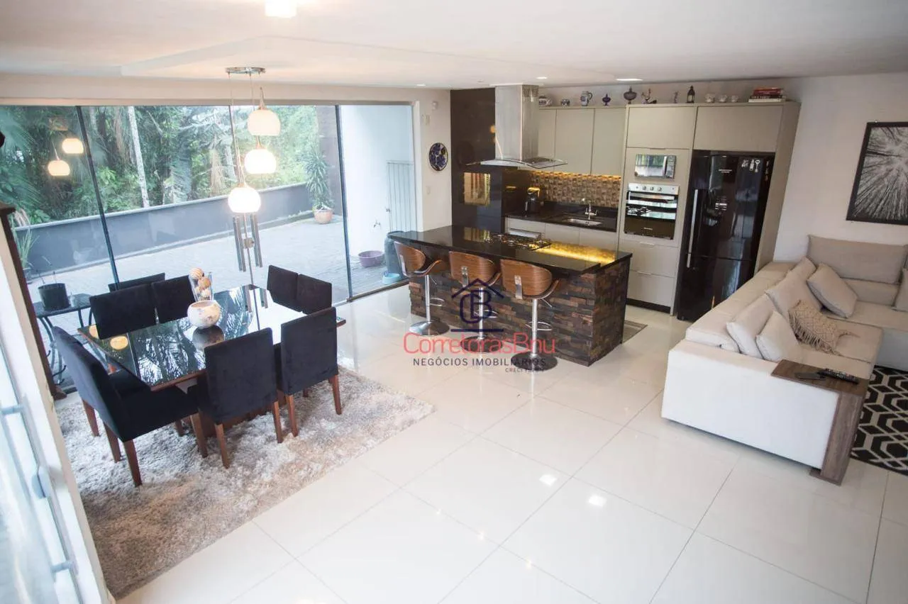 Casa com 3 dormitórios à venda, 288 m² por R$ 1.484.000,00 - Velha - Blumenau/SC