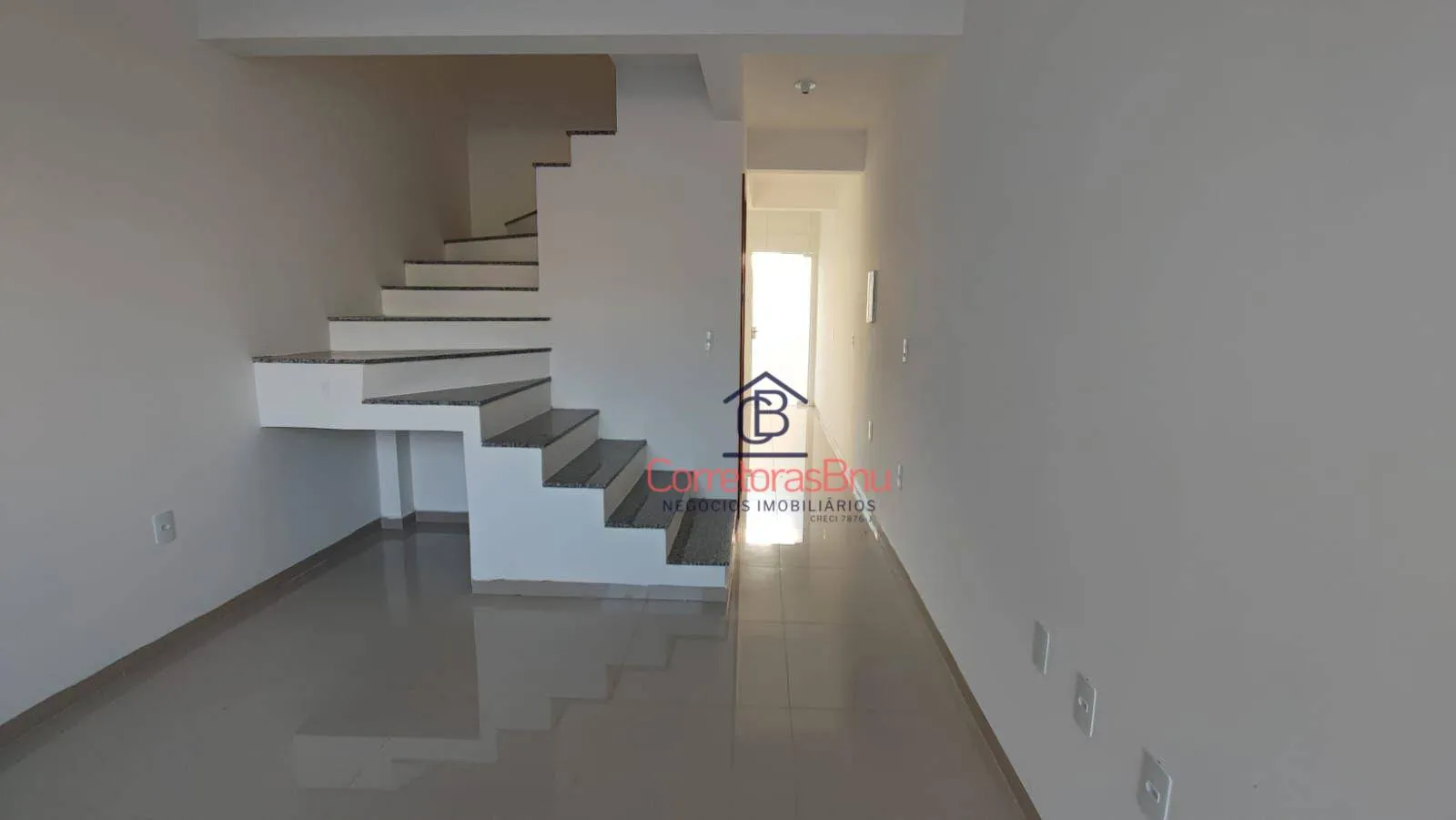 Sobrado com 2 dormitórios à venda, 85 m² por R$ 336.000,00 - Itoupavazinha - Blumenau/SC