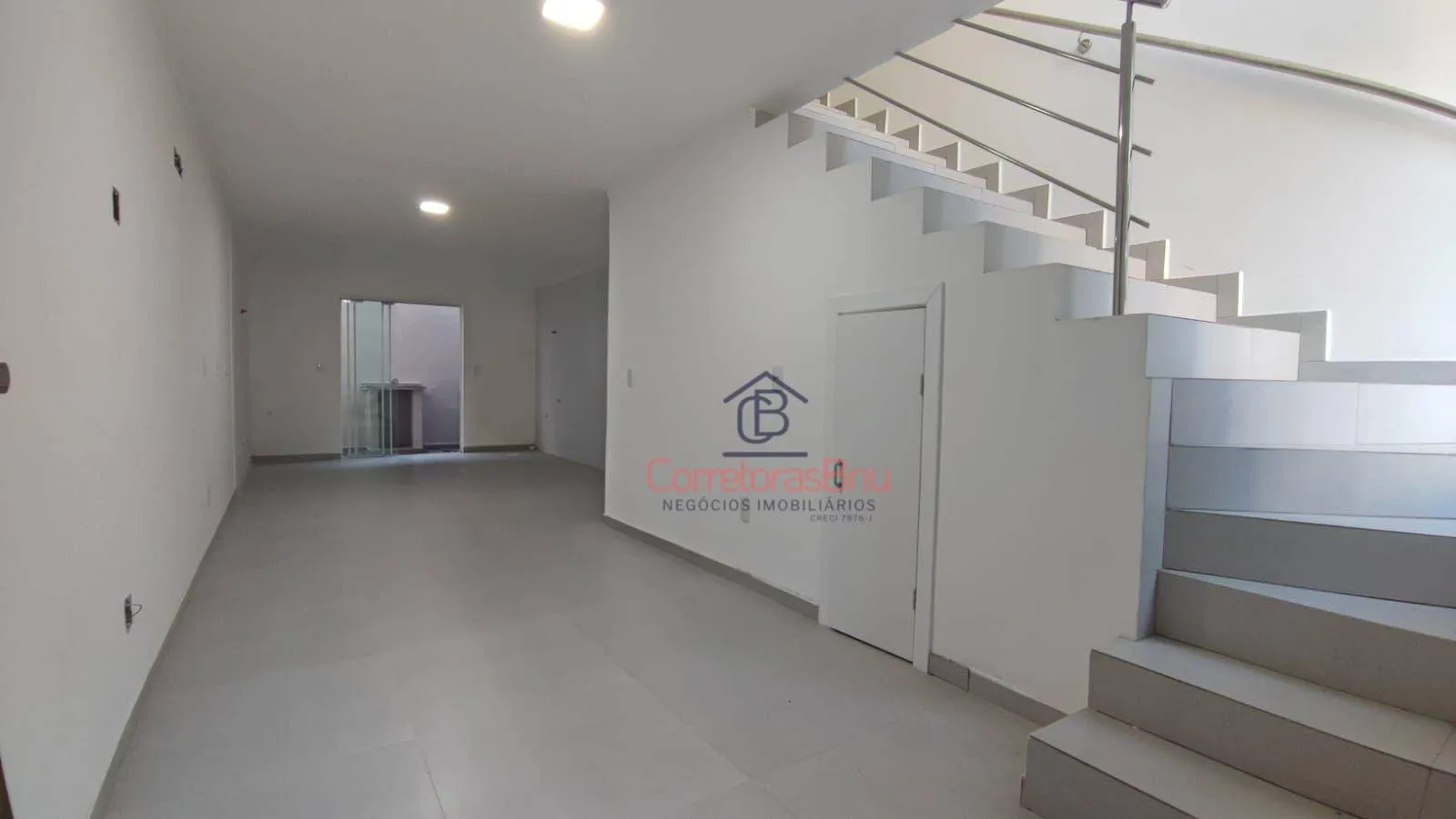 Sobrado com 2 dormitórios à venda, 73 m² por R$ 395.000,00 - Itoupava Seca - Blumenau/SC