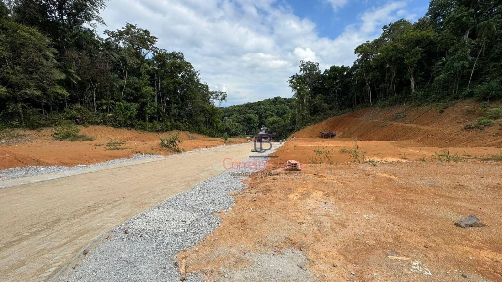 Terreno à venda em Condomínio Fechado, 220 m² por R$ 249.000 - Fortaleza - Blumenau/SC