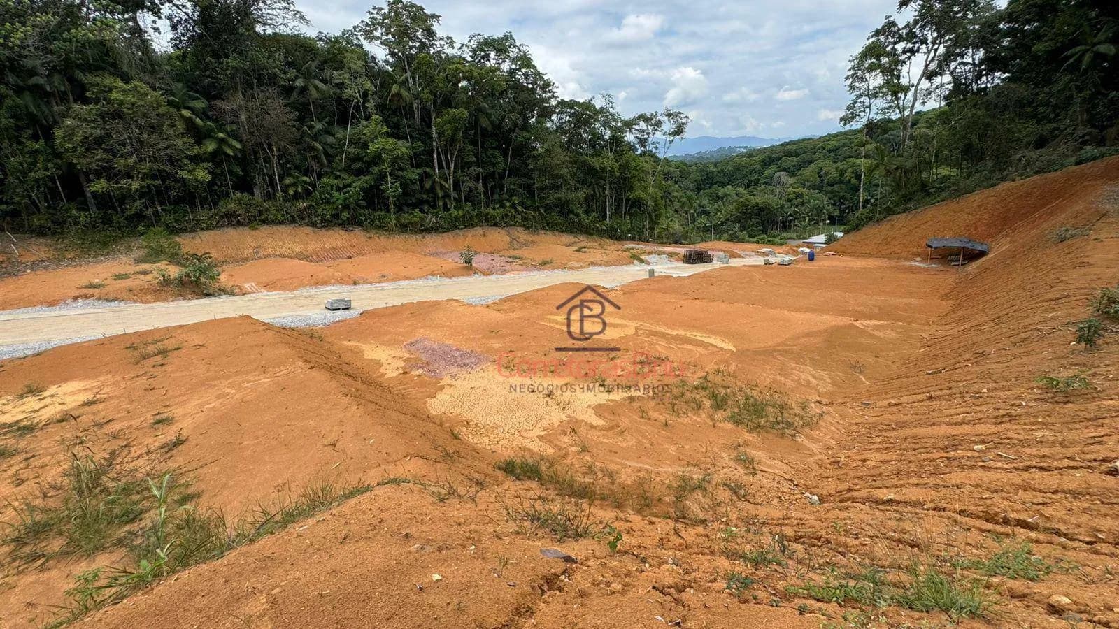 Terreno à venda em Condomínio Fechado, 220 m² por R$ 249.000 - Fortaleza - Blumenau/SC