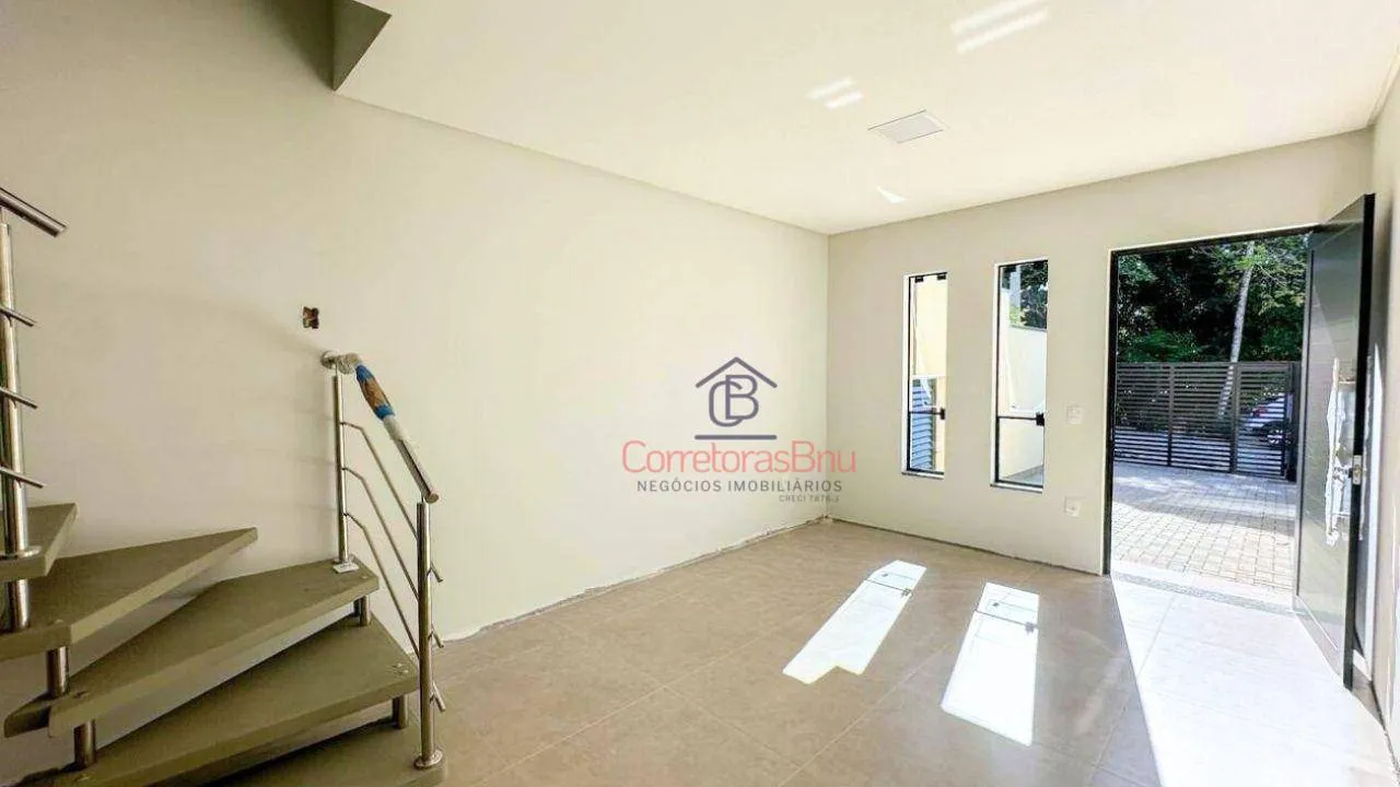 Sobrado à venda, 97 m² por R$ 599.000,00 - Água Verde - Blumenau/SC