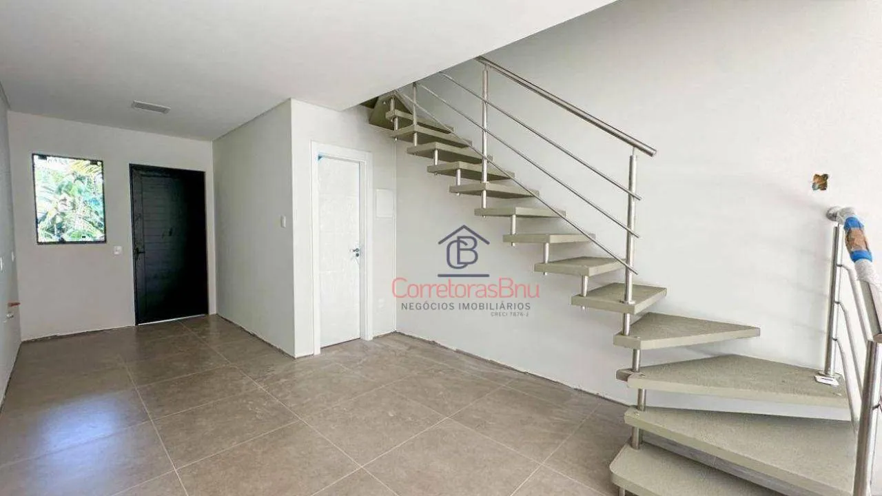 Sobrado à venda, 97 m² por R$ 599.000,00 - Água Verde - Blumenau/SC