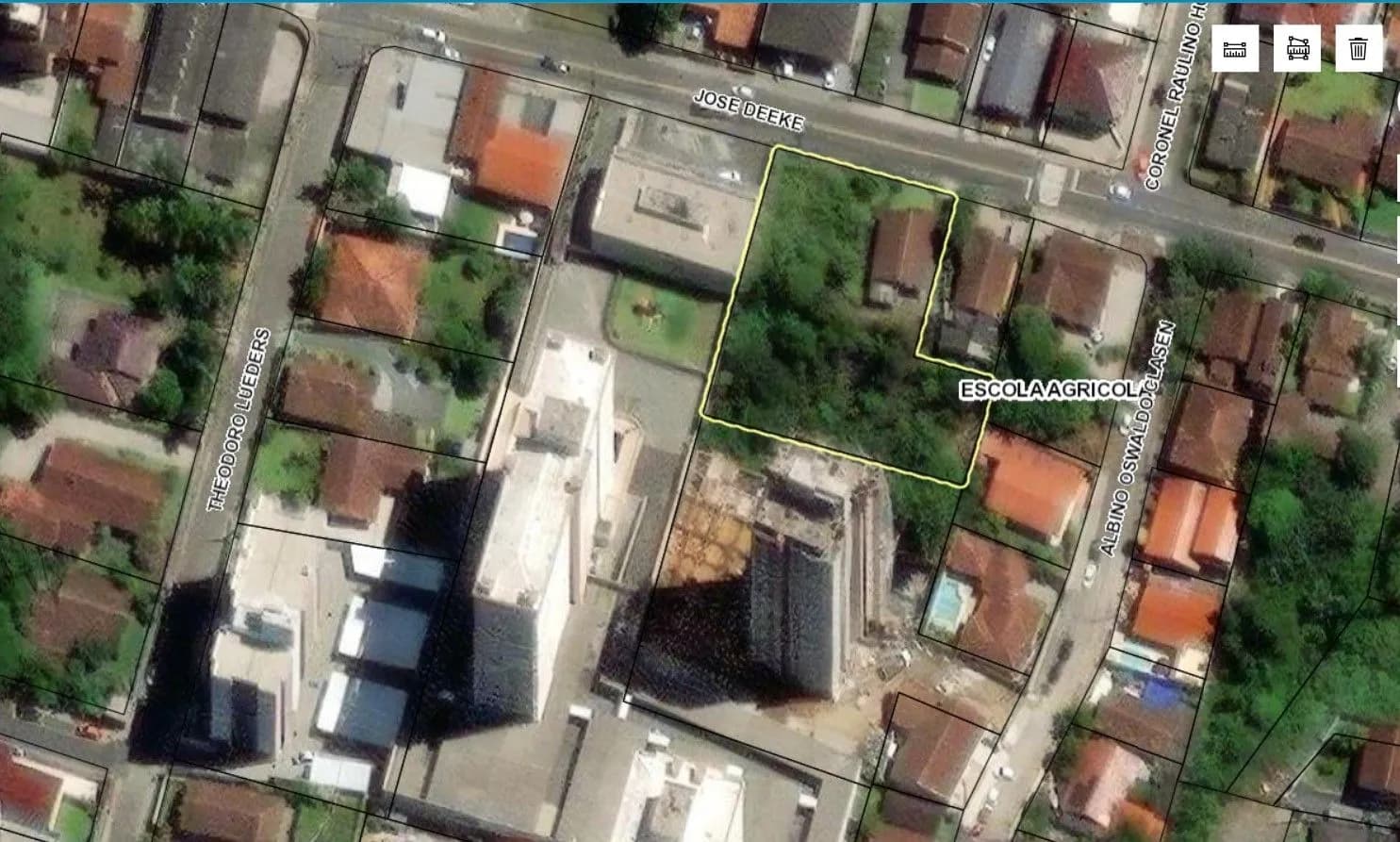 Terreno à venda ou permuta, 2142 m² por R$ 1.785.000,00 - Escola Agrícola - Blumenau/SC