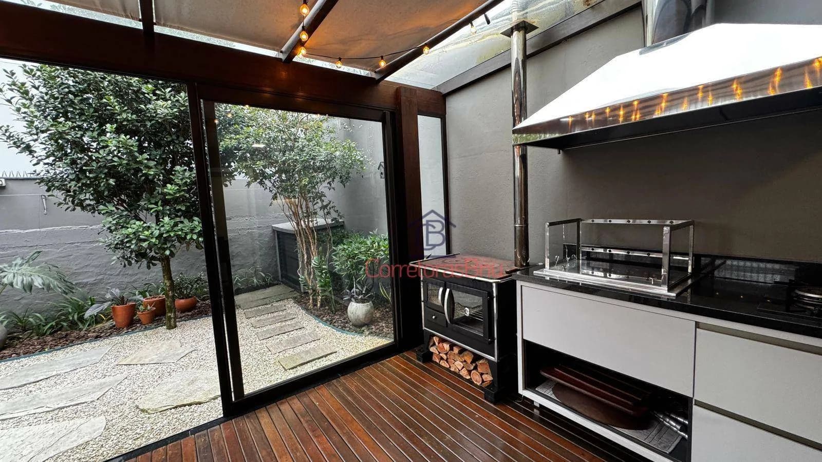 Sobrado à venda, 183 m² por R$ 1.200.000,00 - Velha Central - Blumenau/SC