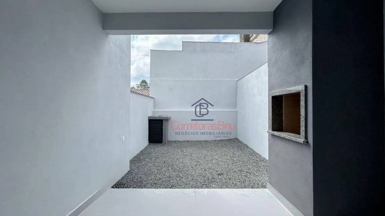 Sobrado com 3 dormitórios à venda, 119 m² por R$ 550.000,00 - Escola Agrícola - Blumenau/SC