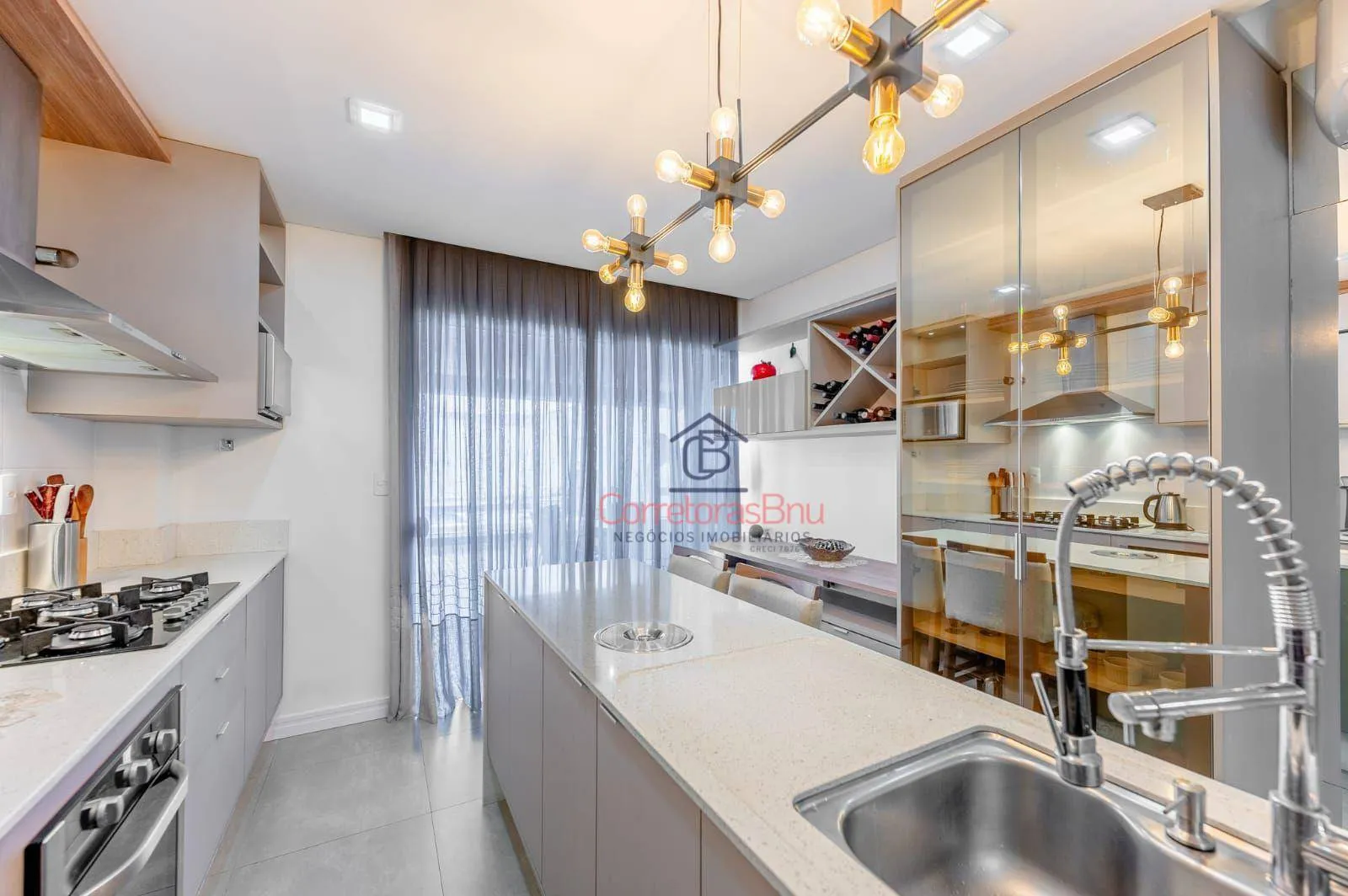 Sobrado com 3 dormitórios à venda, 178 m² por R$ 910.000,00 - Vorstadt - Blumenau/SC