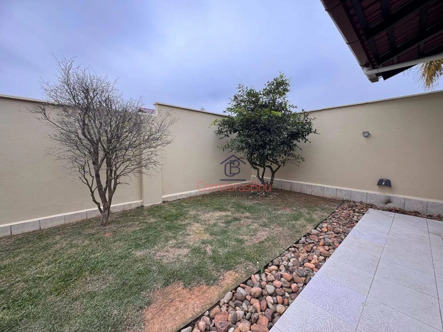 Casa em ótima localização na Ioupava Norte