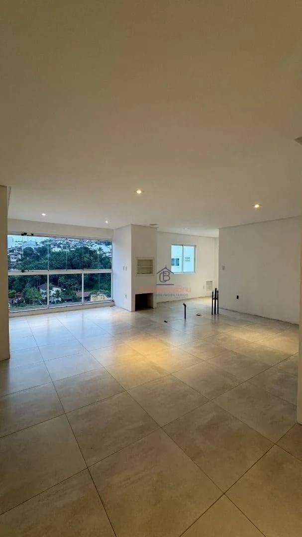 Apartamento com 2 dormitórios à venda, 82 m² por R$ 580.000,00 - Vila Nova - Blumenau/SC