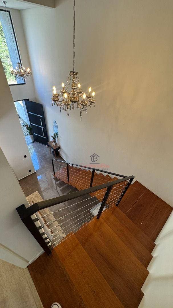 Sobrado com 3 dormitórios à venda, 240 m² por R$ 1.600.000,00 - Centro - Indaial/SC