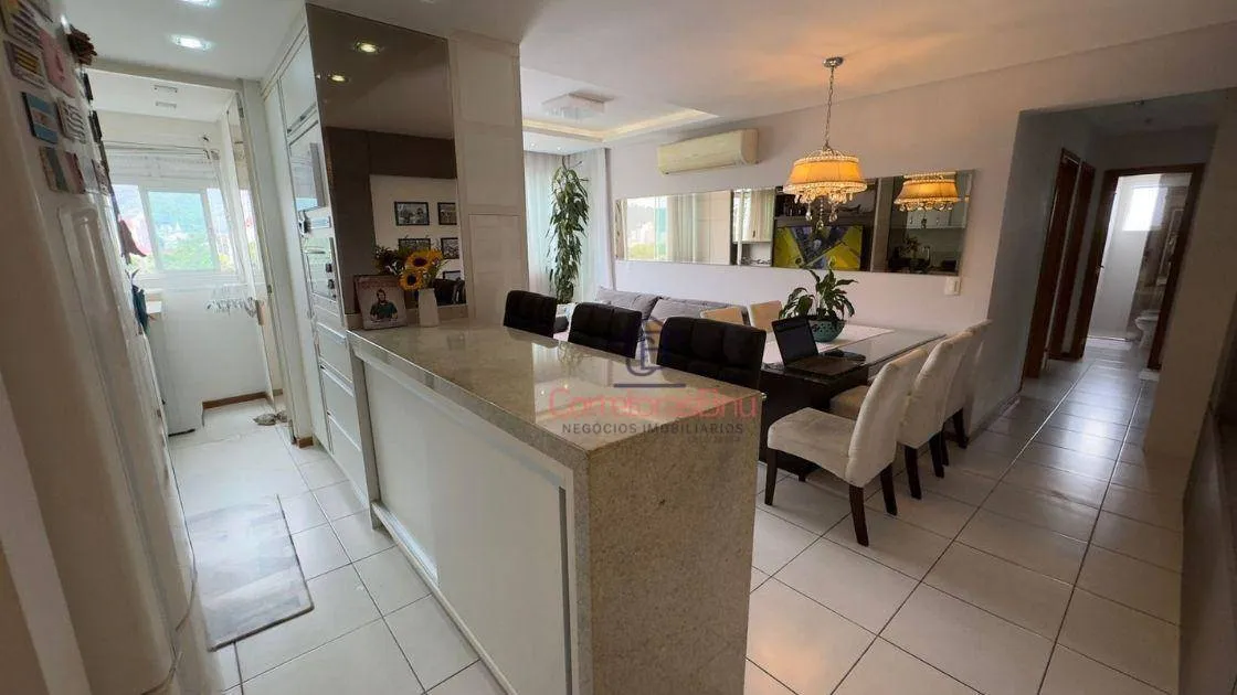Apartamento com 2 dormitórios à venda, 70 m² por R$ 730.000,00 - Vila Nova - Blumenau/SC