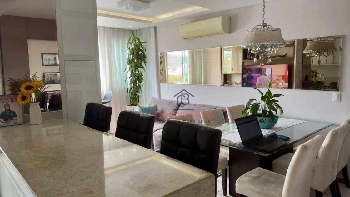 Apartamento com 2 dormitórios à venda, 70 m² por R$ 730.000,00 - Vila Nova - Blumenau/SC