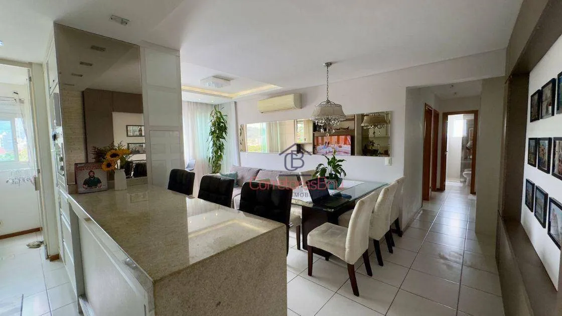 Apartamento com 2 dormitórios à venda, 70 m² por R$ 730.000,00 - Vila Nova - Blumenau/SC
