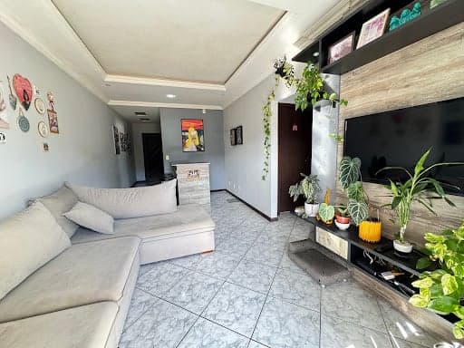 Foto de Amplo apartamento com baixo custo