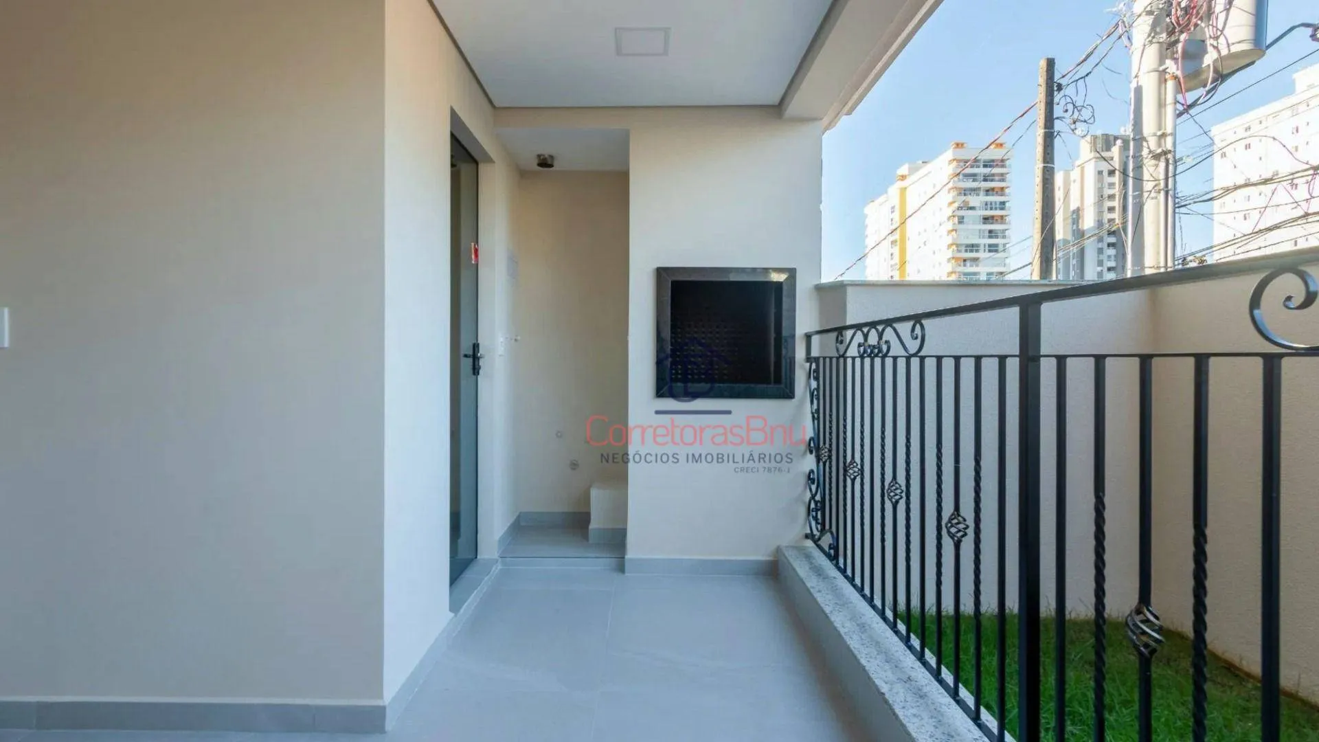 Apartamento com 2 dormitórios à venda, 83 m² por R$ 595.000,00 - Escola Agrícola - Blumenau/SC