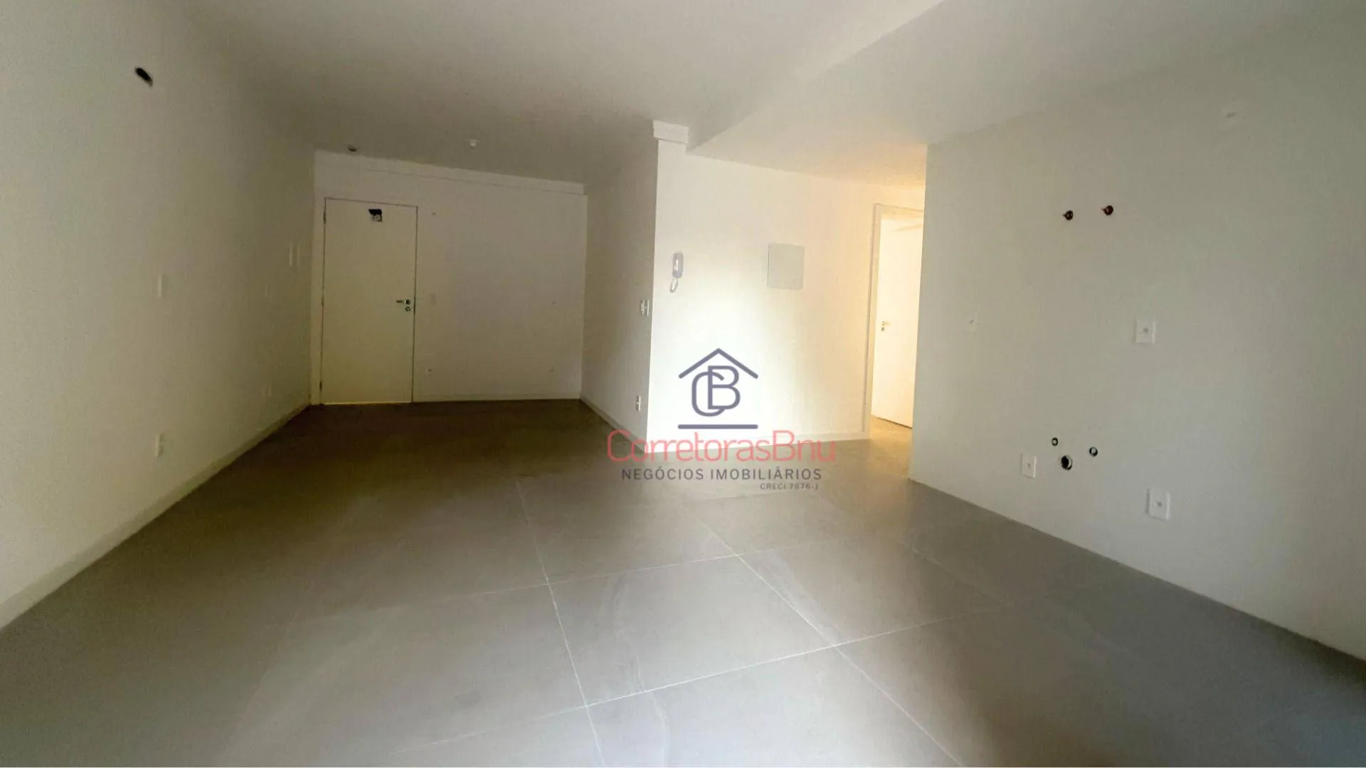 Apartamento com 2 dormitórios à venda, 83 m² por R$ 595.000,00 - Escola Agrícola - Blumenau/SC