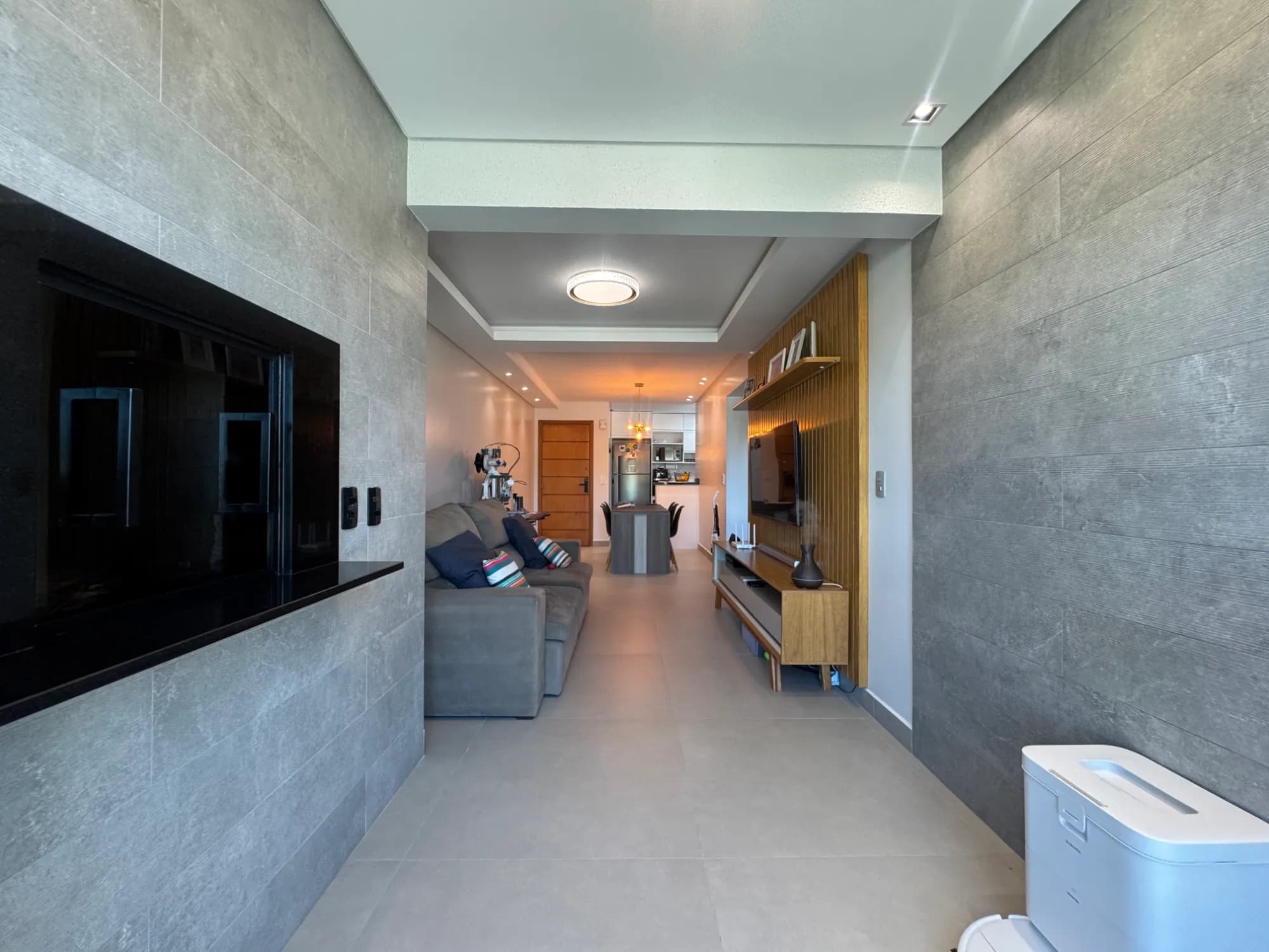 Apartamento à venda com 2 dormitórios, sendo 1 suíte, 74,25 m² por R$ 550.000,00 - Água verde - Blumenau/SC