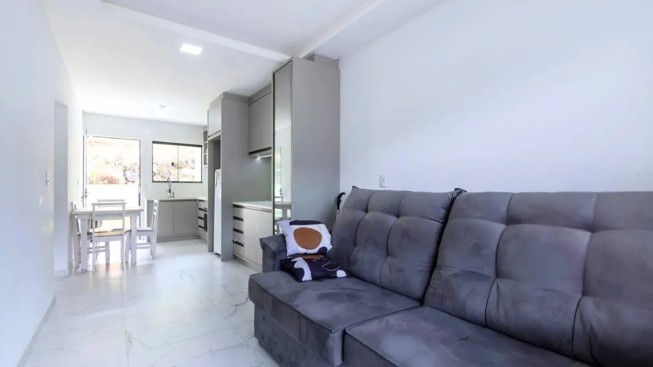 Casa Geminada com 2 Quartos e 1 Suíte à Venda na Fortaleza Alta, Blumenau/SC – R$ 480.000