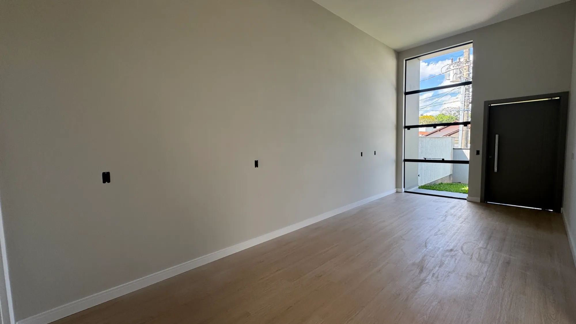 Casa nova térrea com 3 quartos, sendo 1 suíte e área gourmet no  Bairro Água Verde