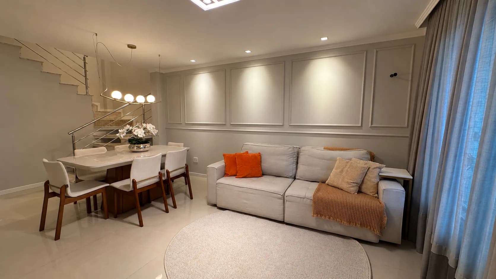Sobrado com 2 Suítes à Venda na Itoupava Norte, Blumenau/SC – R$ 570.000,00