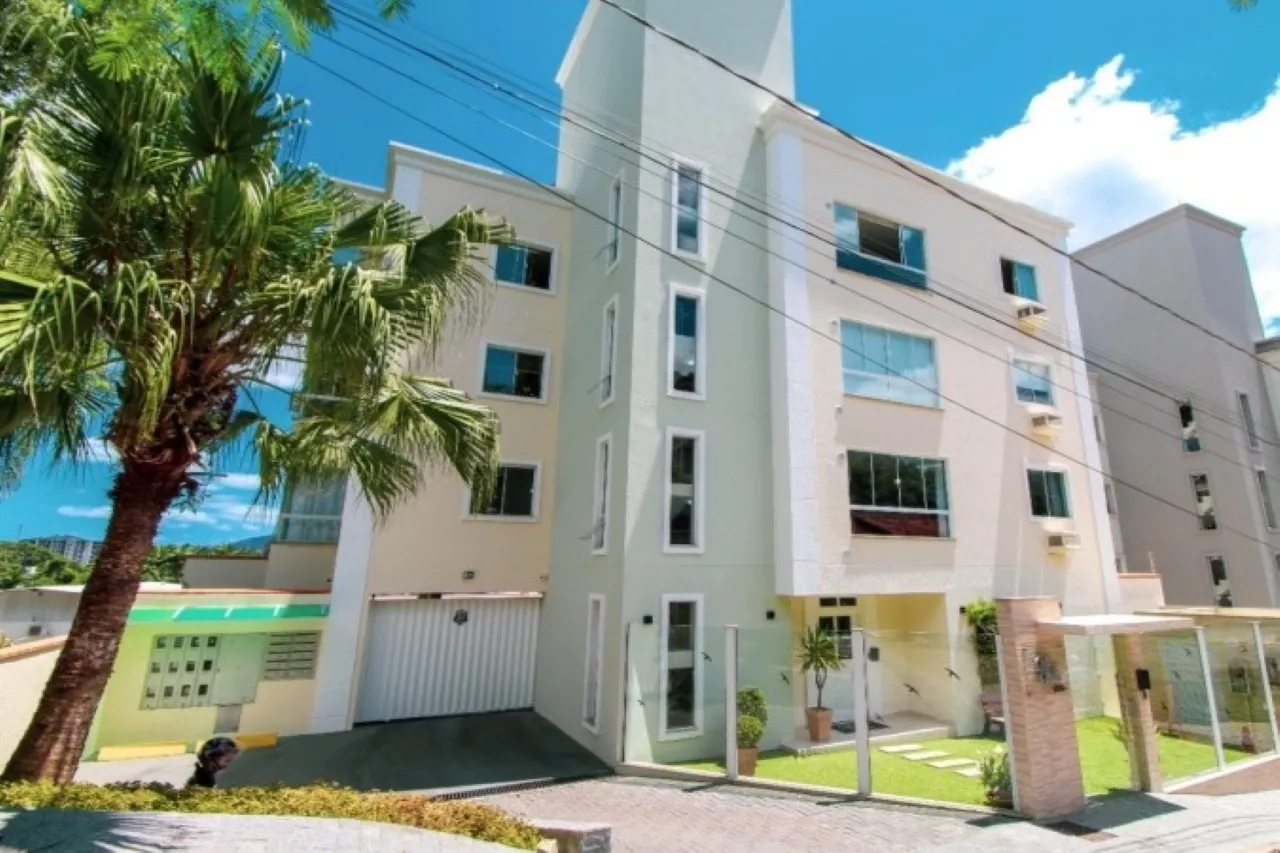 Foto de Apartamento Mobiliado com 2 Dormitórios e 1 Suíte à Venda na Itoupava Norte, Blumenau/SC – R$ 395.000