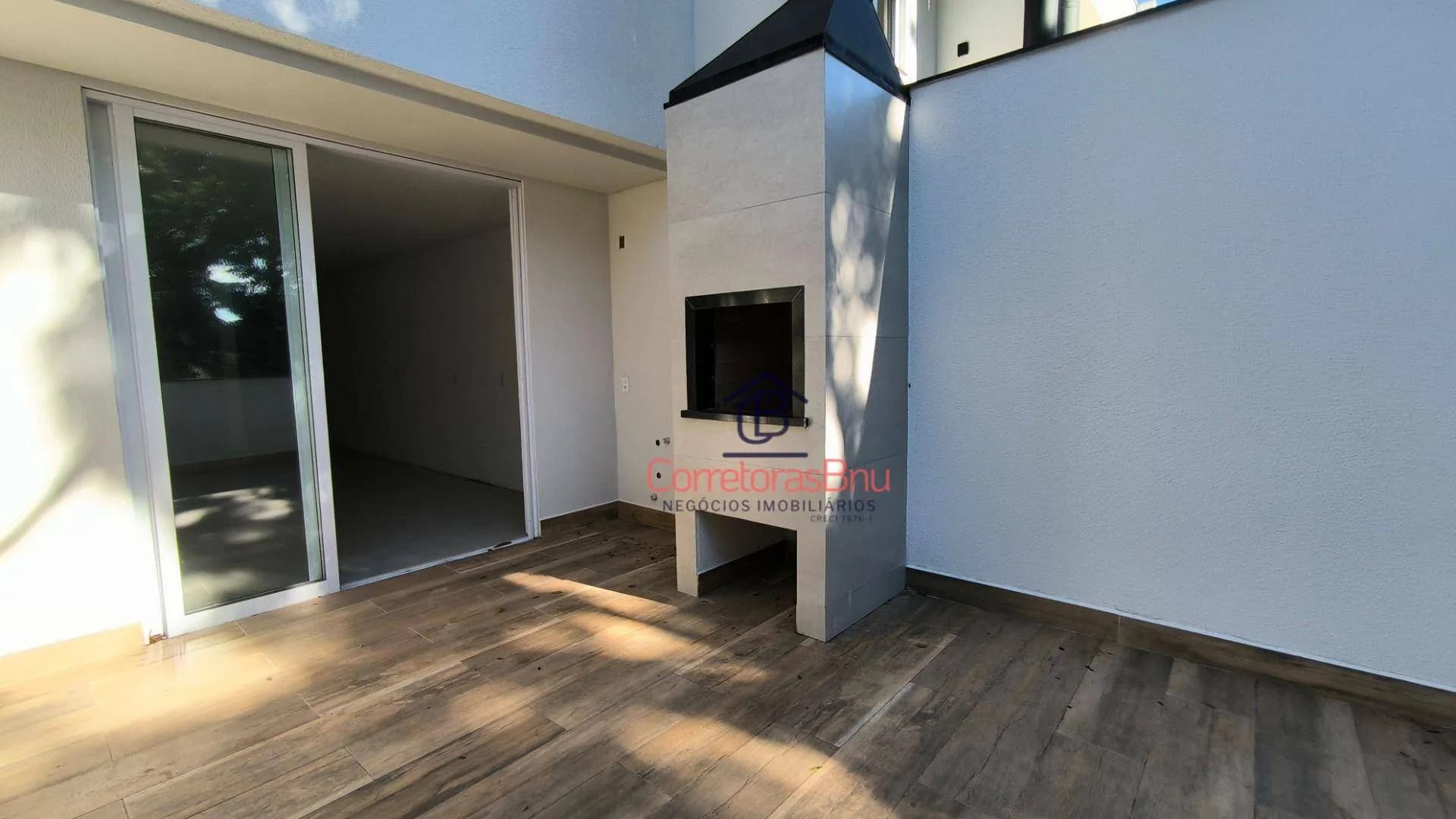 Foto de Sobrado à venda, 160 m² por R$ 750.000,00 - Velha - Blumenau/SC